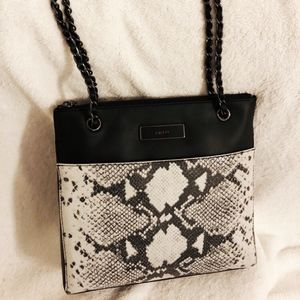 NEW DKNY leather crossbody/shoulder bag